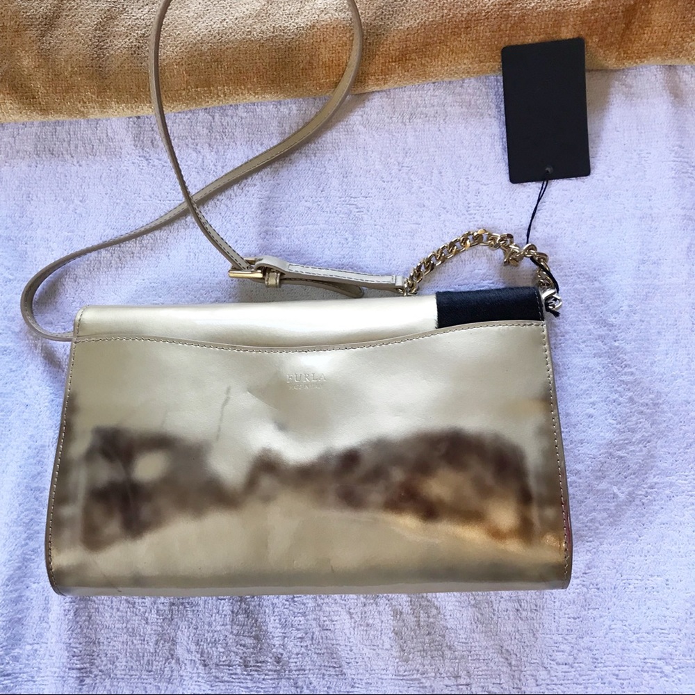 FURLA Womens Fur Patent Leather Shoulder Bag - Picture 4 of 8